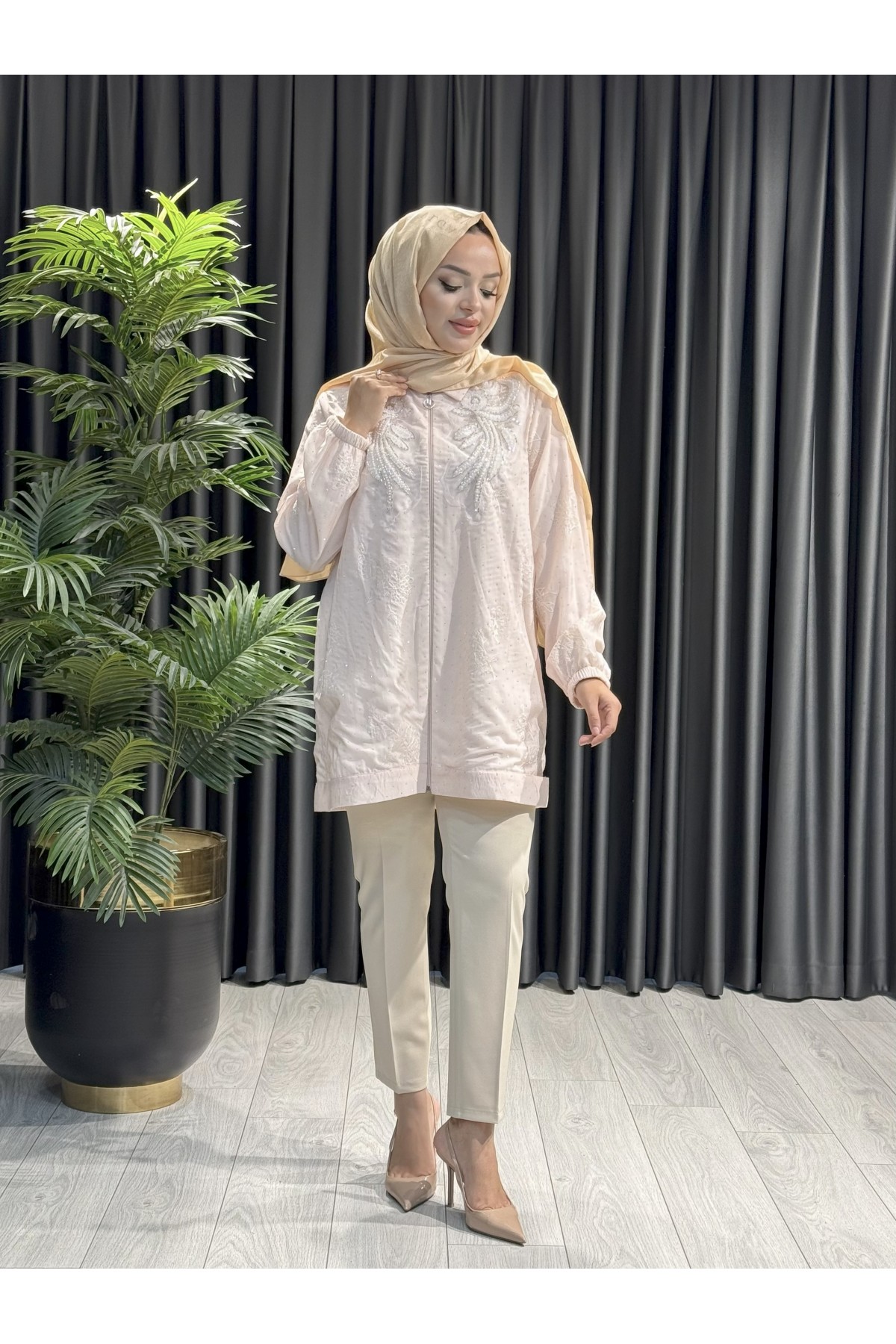 SELİNADA 4204 GİYÇIK