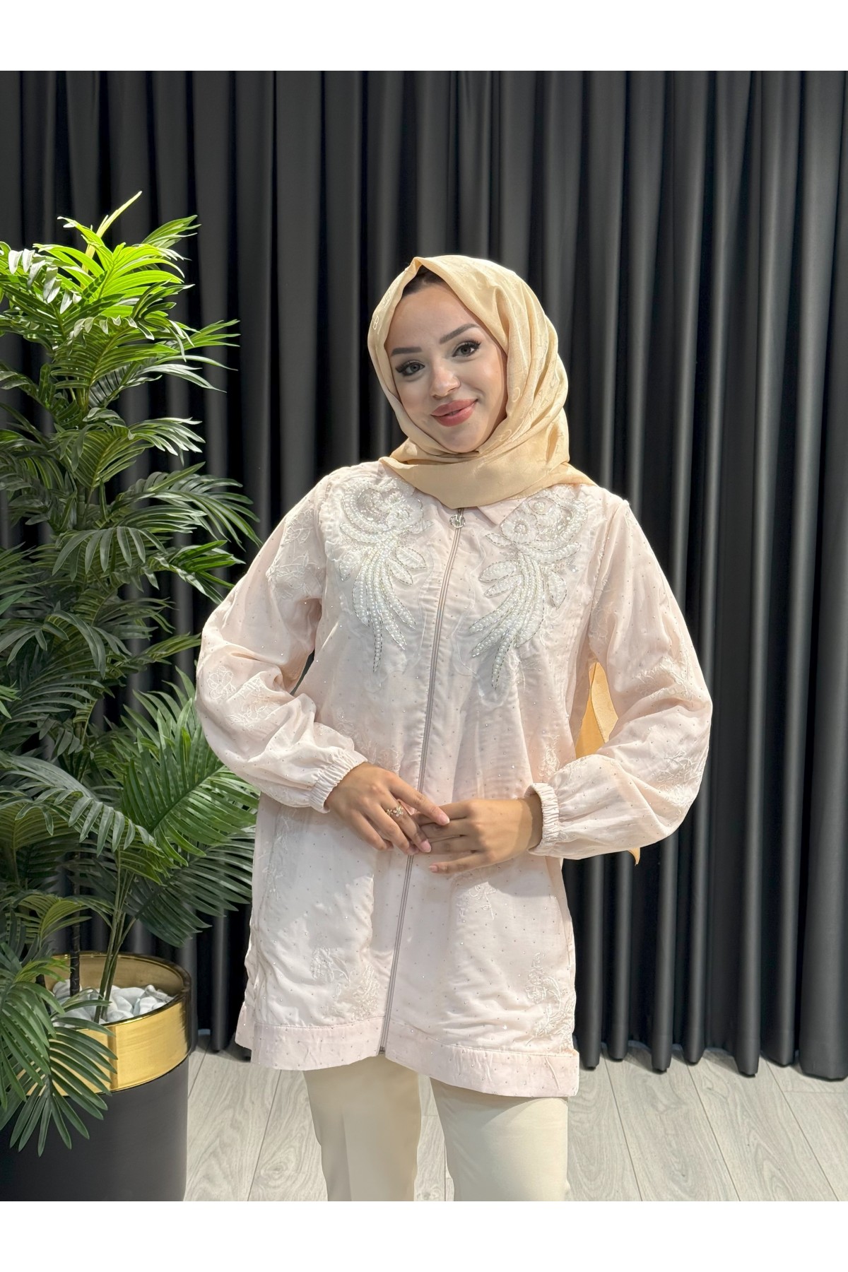 SELİNADA 4204 GİYÇIK